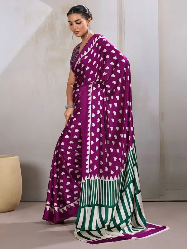 Women's_Satin_Purple_Printed_Designer_Saree_With_Blouse_Piece