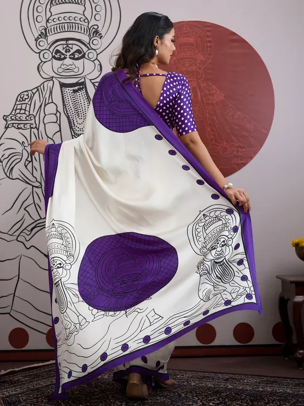 Women's_Satin_White_Printed_Designer_Saree_With_Blouse_Piece
