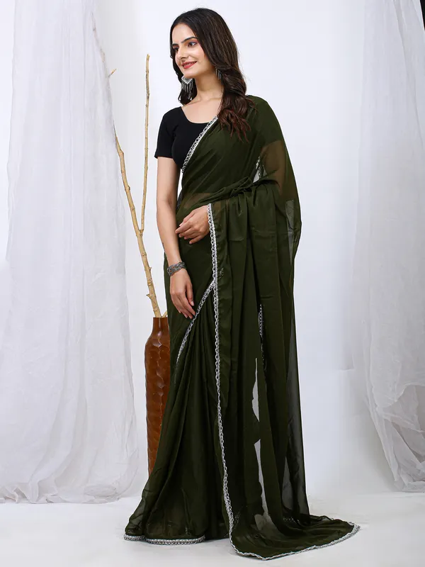 Women's_Georgette_Green_Embellished_Designer_Saree_With_Blouse_Piece