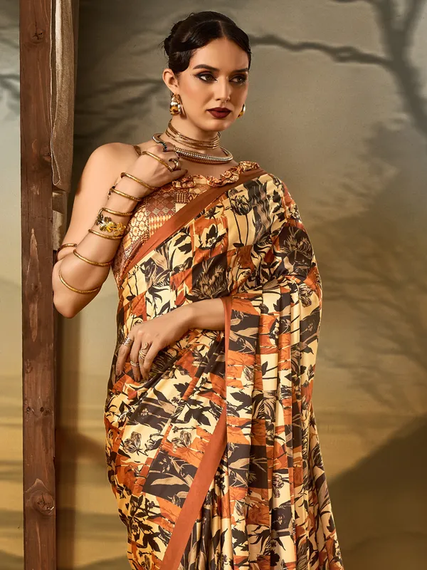 Women's_Crepe_Beige_Printed_Designer_Saree_With_Blouse_Piece