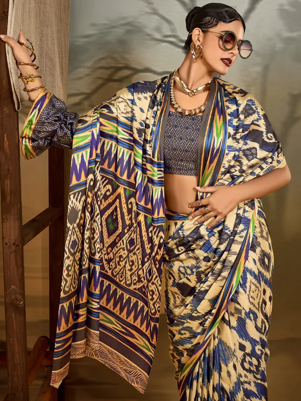 Women's_Crepe_Beige_Printed_Designer_Saree_With_Blouse_Piece