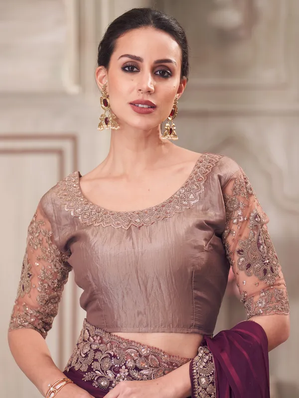 Women's_Pure_Georgette_Magenta_Embellished_Designer_Saree_With_Blouse_Piece