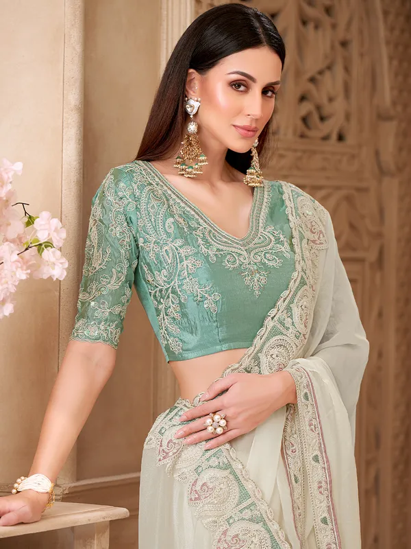 Women's_Georgette_Off_White_Embellished_Designer_Saree_With_Blouse_Piece