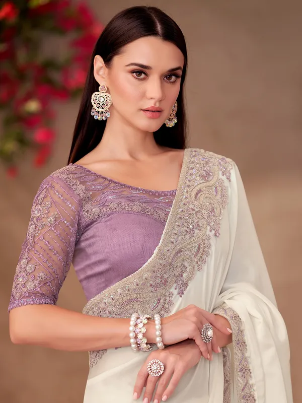 Women's_Georgette_Off_White_Embellished_Designer_Saree_With_Blouse_Piece