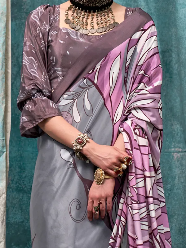 Women's_Crepe_Grey_Printed_Designer_Saree_With_Blouse_Piece
