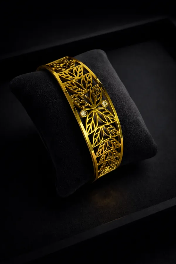 18K_Gold_Plated_Elowen_Leaf_Bangle-Bracelet