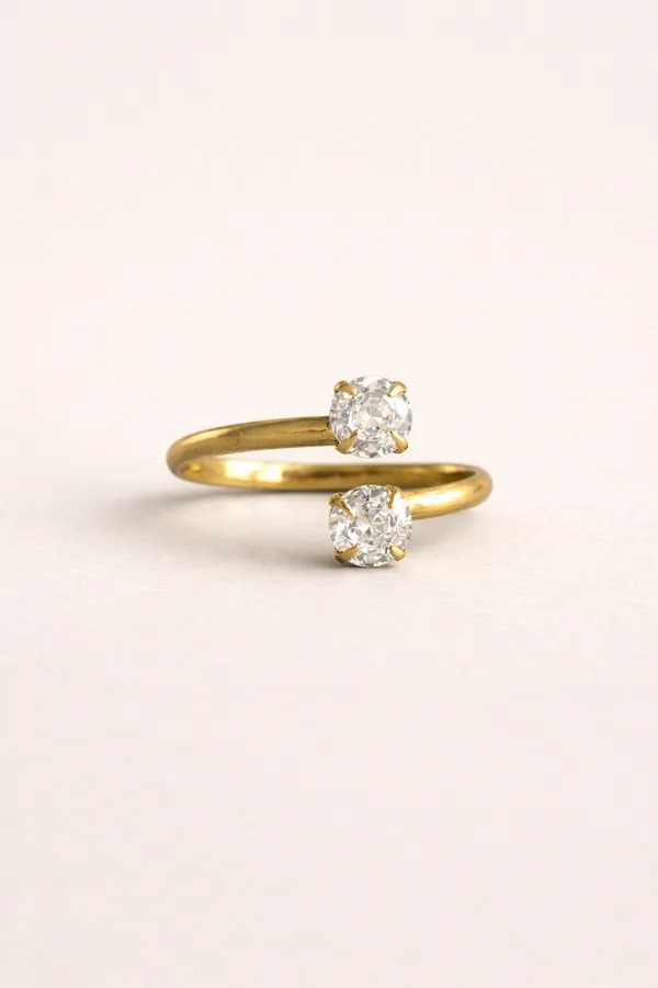 Lunara_Twin_Ring_Gold-Polished_Glass_Ring_With_Ad_Stones
