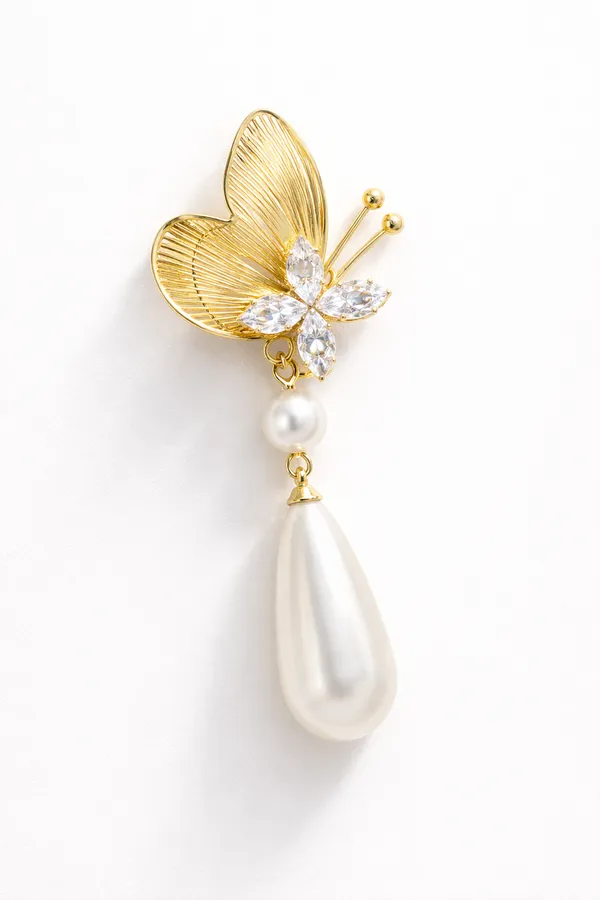 Gold-Polished_Pearl_Flutter_Earrings