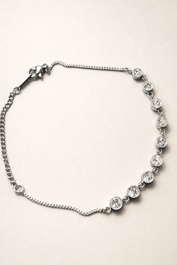 Pure_Loop_Silver_Bracelet