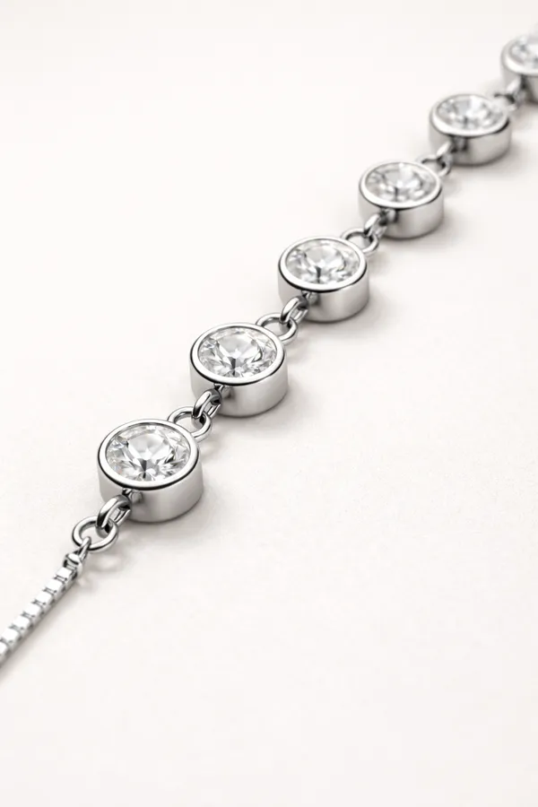 Pure_Loop_Silver_Bracelet