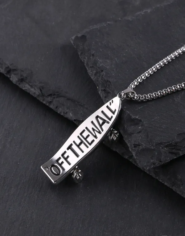 Skateboard_Pendant