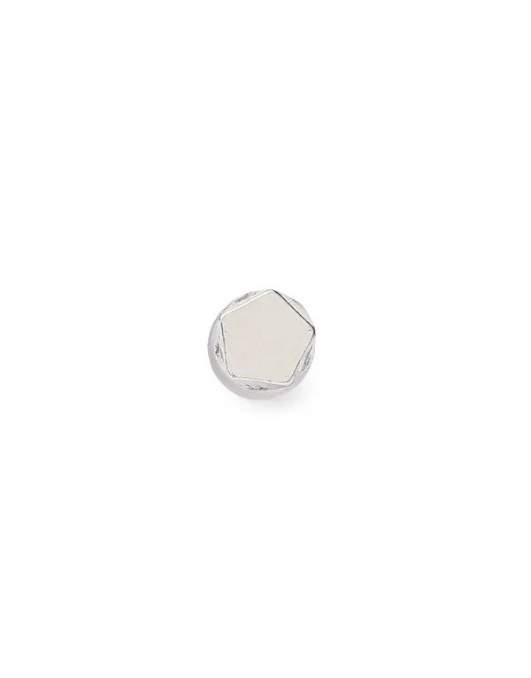 Diamond_Edge_Stud_Silver_Earrings