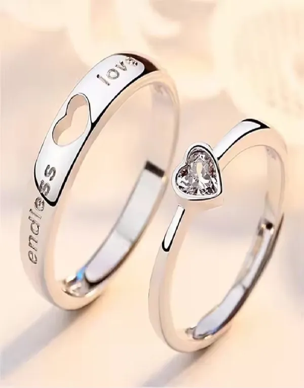 Love_Aaj_Kal_Band_Rings