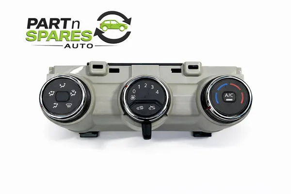 Renault_Triber_AC_control_panel