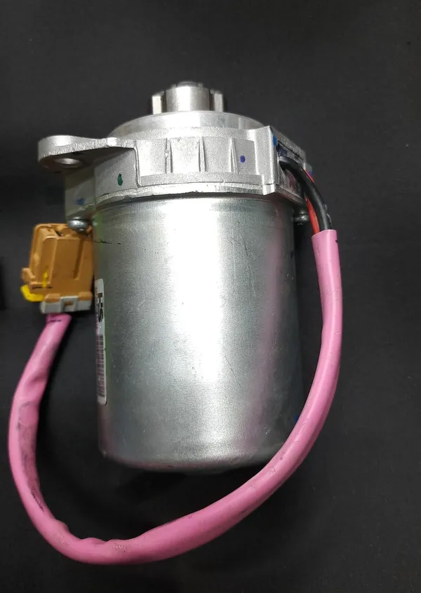 Verna_Fluidic_Steering_Motor