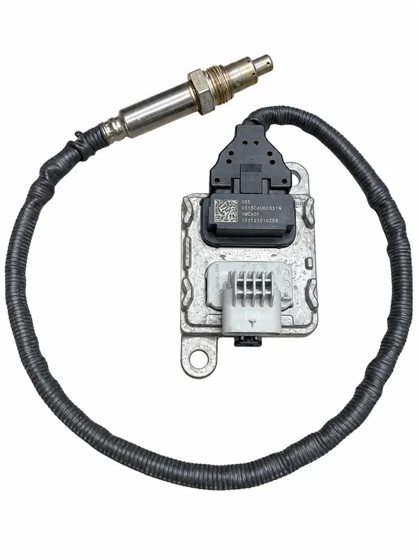 Mahindra_NOx_(Nitrogen_Oxide)_sensor,_with:__Mahindra_part_number:_0315CAU00331N_(Knob_Sensor)