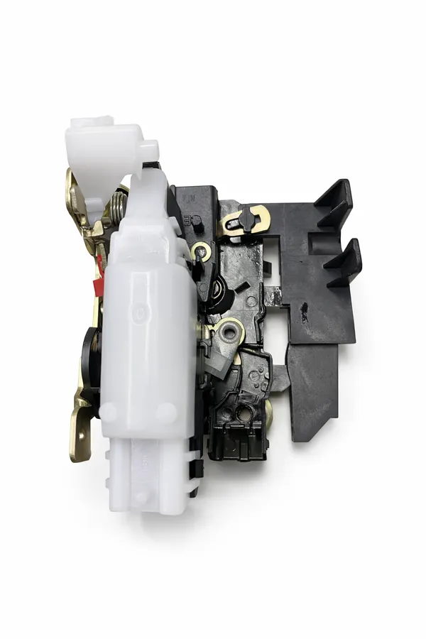 Renault_Duster_Door_Latch