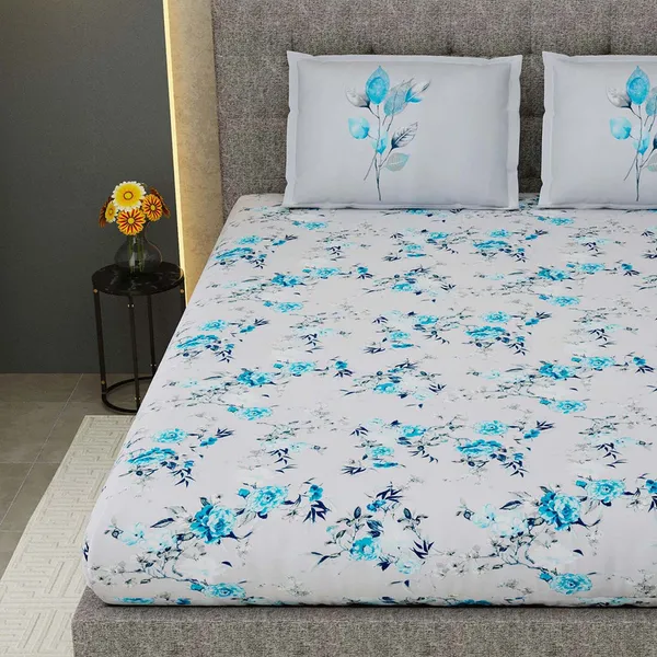 White_&_Sky_Blue_Floral_Printed_Cotton_Bedsheet_Set_with_2_Pillow_Covers_�_Soft_Double_Bed_Bedding