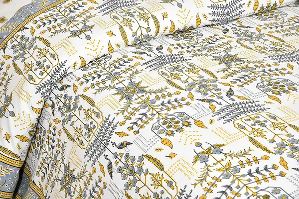 Beige_Cotton_Single_Bedsheet_With_1_Pillow_Cover_For_Home_Decor
