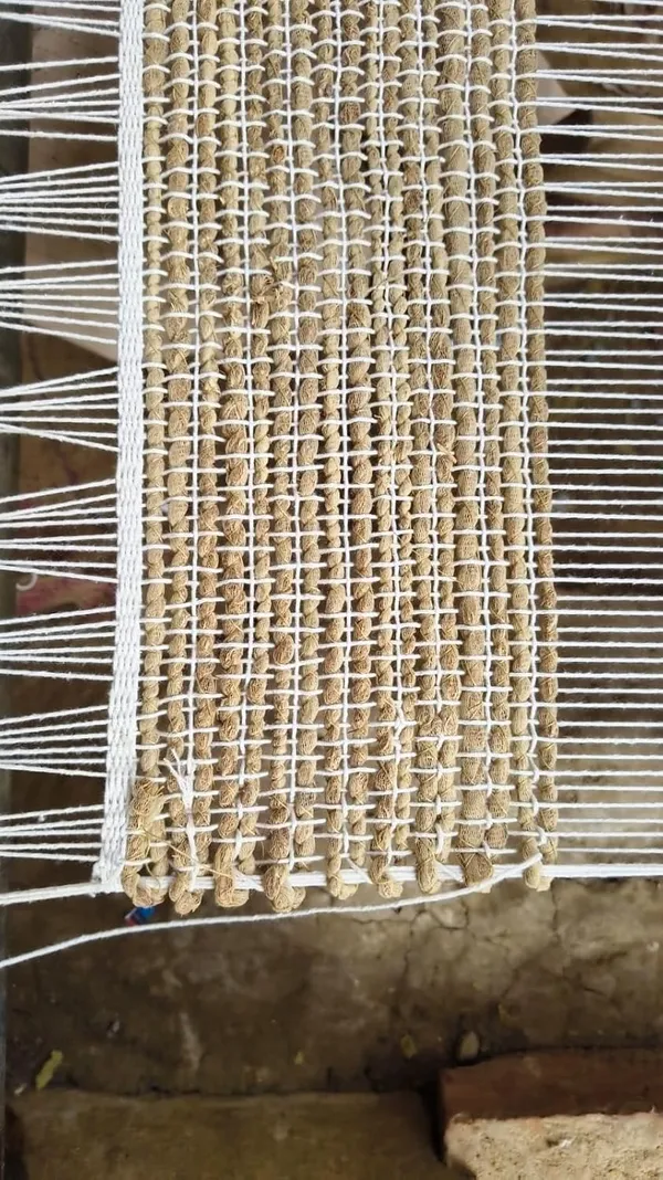 Vetiver_Root_Blinds,_Khus_Window_Shades,Eco_Cooling_Shades_|_Natural_Fragrance_|_Roll-Up_Khus_Curtains_for_Home_&_Balcony,_Fully_Installed_4ft_Width*7ft_Height,_Fully_Assembled