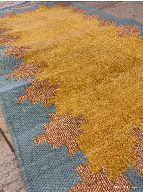 Natural_Zari_Rug_Handwoven_Natural_Rug_|_Plastic-Free,_Air_Purifying,_Fragrant,_Sustainable_Sturdy_Floor_Rug