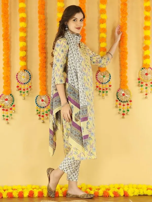 Light_Yellow_Trendy_Floral_Screen_Print_Cotton_Straight_Kurta_With_Pant_And_Dupatta_For_Women