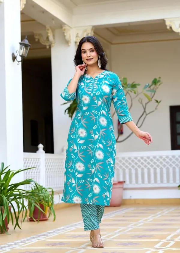 Blue_Trendy_Floral_Screen_Print_Cotton_Straight_Kurta_With_Pant_And_Dupatta_For_Women