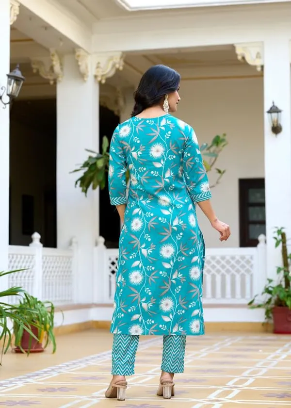Blue_Trendy_Floral_Screen_Print_Cotton_Straight_Kurta_With_Pant_And_Dupatta_For_Women