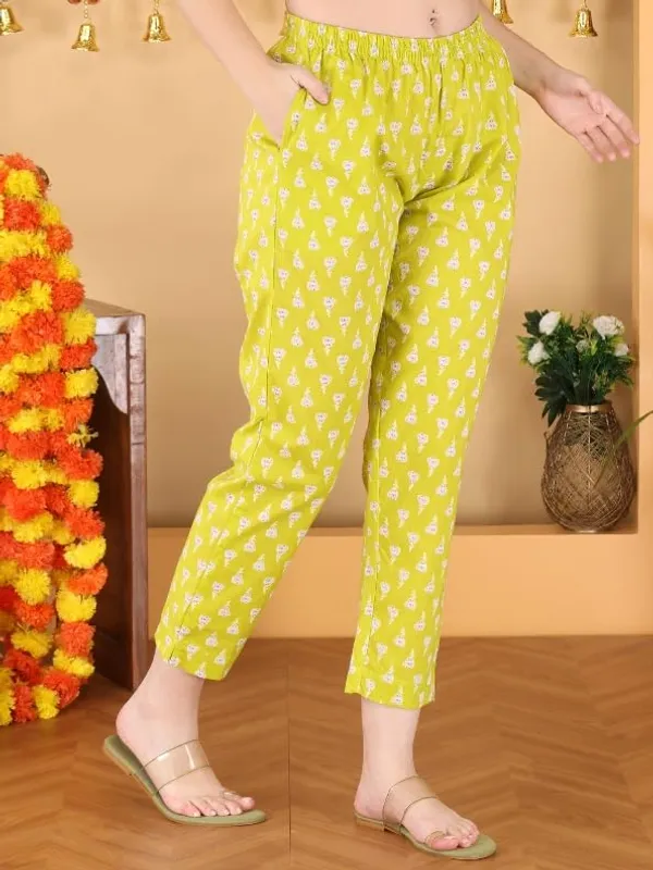 Yellow_Trendy_Floral_Screen_Print_Cotton_Straight_Kurta_With_Pant_And_Dupatta_For_Women
