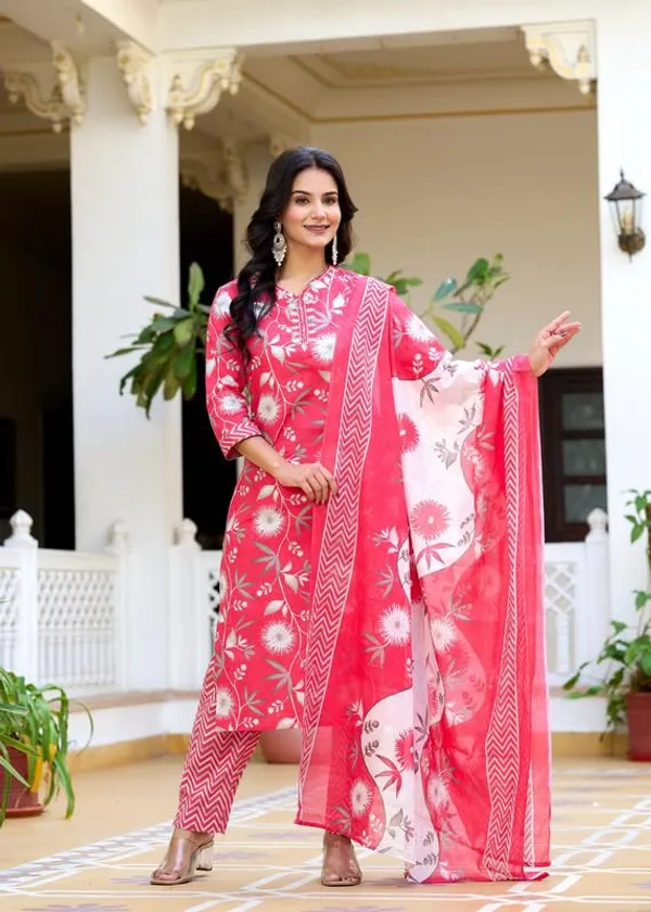 Rani_Trendy_Floral_Screen_Print_Cotton_Straight_Kurta_With_Pant_And_Dupatta_For_Women