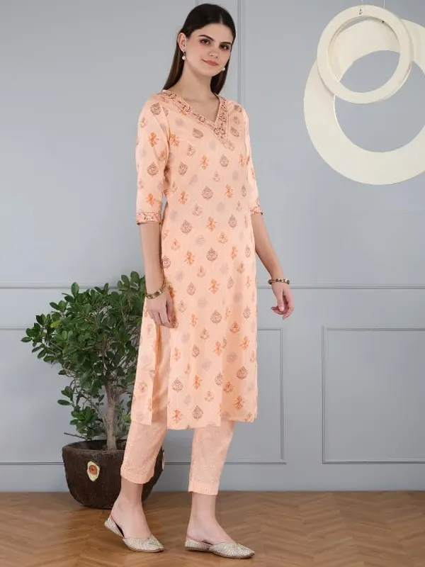 Peach_Trendy_Floral_Embroidery_Cotton_Straight_Peach_Kurta_With_Pant_And_Dupatta_For_Women
