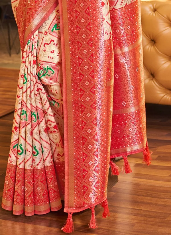 Banarasi_Soft_Silk_CREAM_Premium-Fancy_Saree_With_Blouse_For_Women