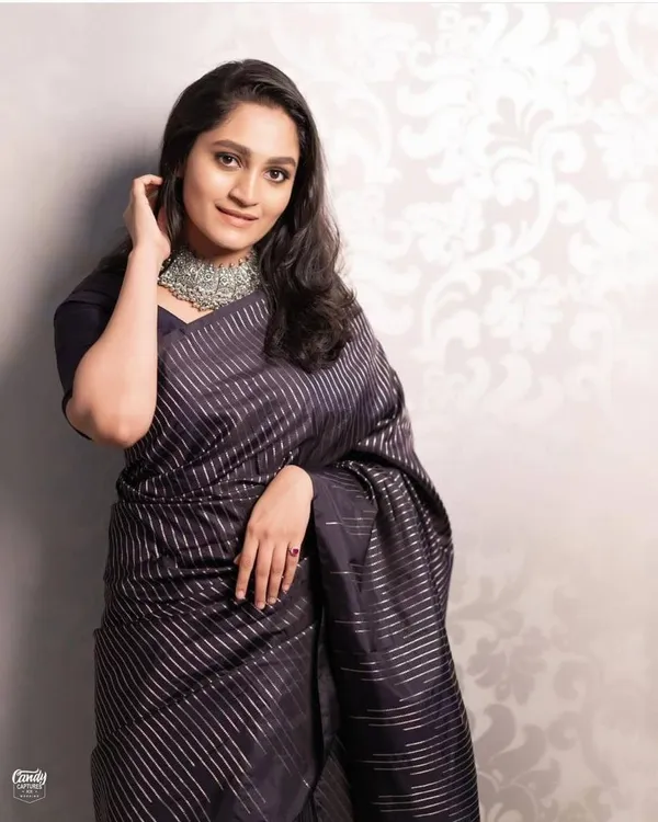 Banarasi_Soft_Silk_BLACK_Premium-Fancy_Saree_With_Blouse_For_Women