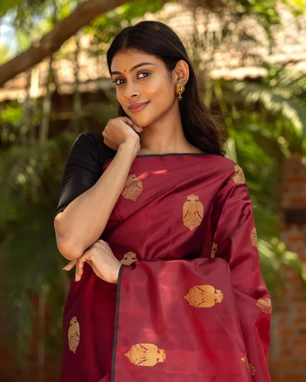 Banarasi_Soft_Silk_MAROON_Premium-Fancy_Saree_With_Blouse_For_Women