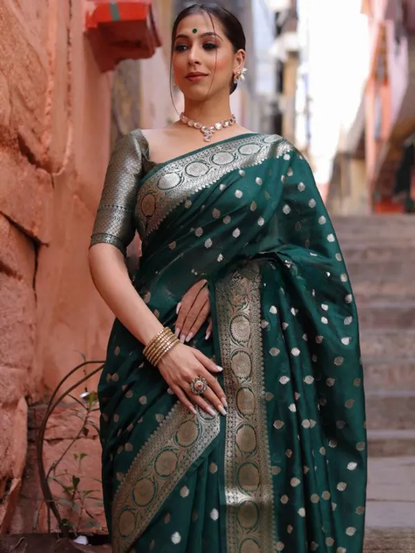 Banarasi_Soft_Silk_GREEN_Premium-Fancy_Saree_With_Blouse_For_Women