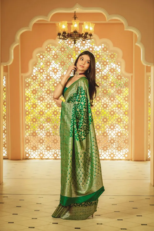 Banarasi_Soft_Silk_GREEN_Premium-Fancy_Saree_With_Blouse_For_Women