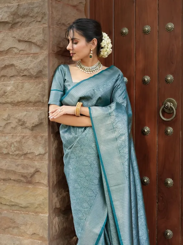 Banarasi_Soft_Silk_BOTTLE-GREEN_Premium-Fancy_Saree_With_Blouse_For_Women