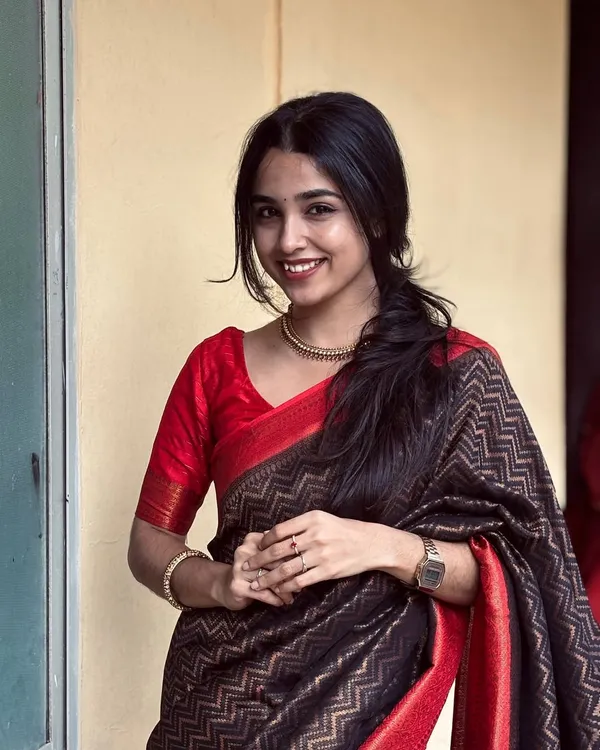 Banarasi_Soft_Silk_BLACK-RED_Premium-Fancy_Saree_With_Blouse_For_Women