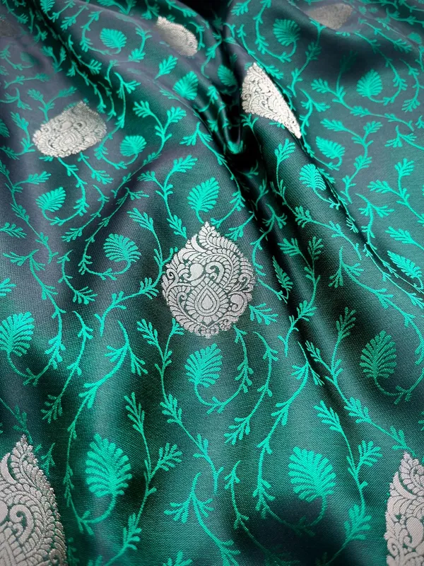 Banarasi_Soft_Silk_TEAL-GREEN_Premium-Fancy_Saree_With_Blouse_For_Women