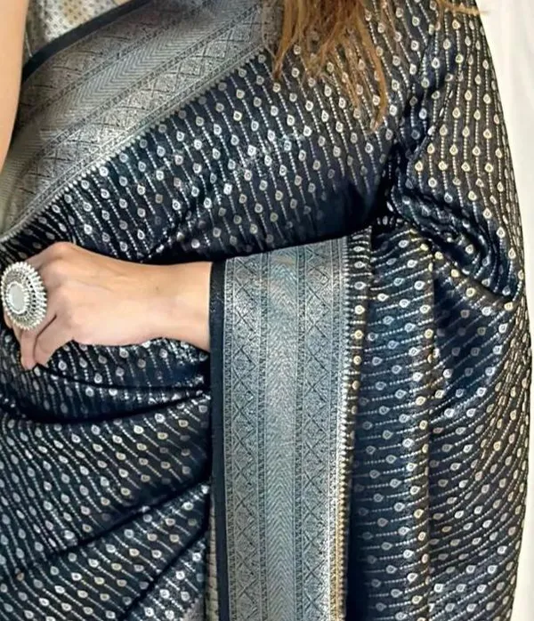 Banarasi_Soft_Silk_BLACK_Premium-Fancy_Saree_With_Blouse_For_Women