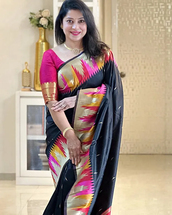 Banarasi_Soft_Silk_BLACK_Premium-Fancy_Saree_With_Blouse_For_Women
