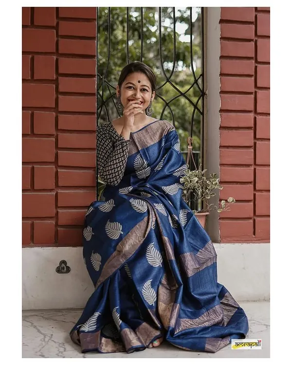 Pure_Soft_Cotton_BLUE_Premium-Fancy_Saree_With_Blouse_For_Women