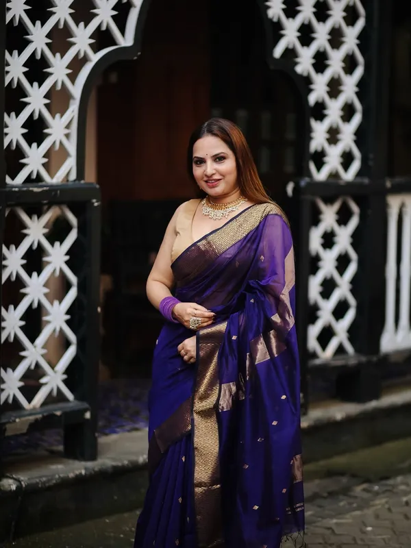 Pure_Soft_Cotton_ROYAL-BLUE_Premium-Fancy_Saree_With_Blouse_For_Women