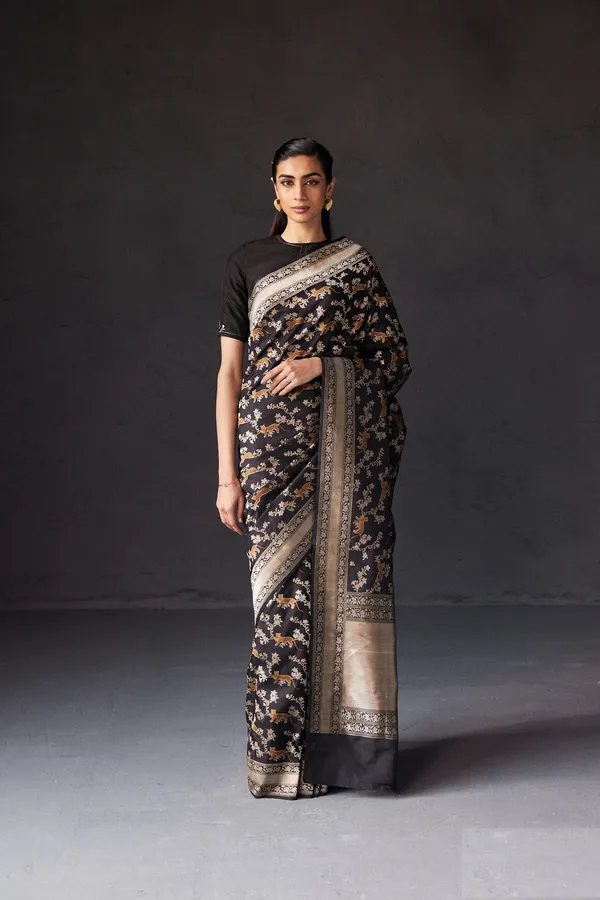 Banarasi_Soft_Silk_BLACK_Premium-Fancy_Saree_With_Blouse_For_Women