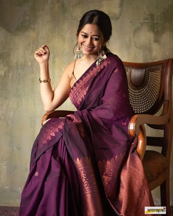 Banarasi_Soft_Silk_WINE_Premium-Fancy_Saree_With_Blouse_For_Women