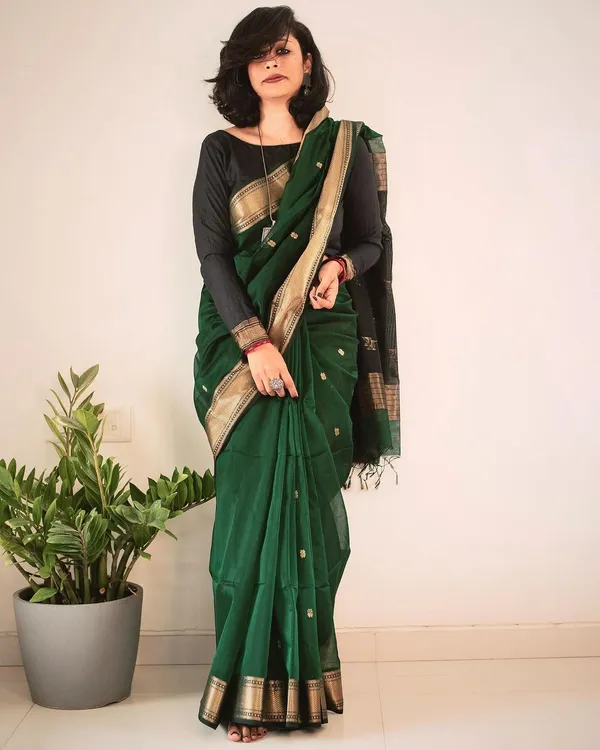 Pure_Soft_Cotton_BOTTLE-GREEN-BLACK_Premium-Fancy_Saree_With_Blouse_For_Women