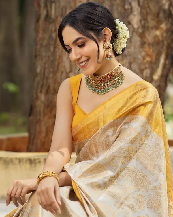 Banarasi_Soft_Silk_OFF-WHITE-YELLOW_Premium-Fancy_Saree_With_Blouse_For_Women
