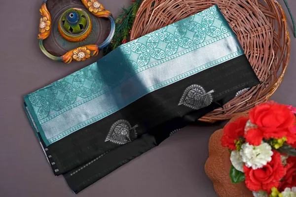 Banarasi_Soft_Silk_BOTTLE-GREEN_Premium-Fancy_Saree_With_Blouse_For_Women