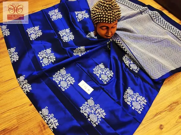 Banarasi_Soft_Silk_ROYAL-BLUE_Premium-Fancy_Saree_With_Blouse_For_Women