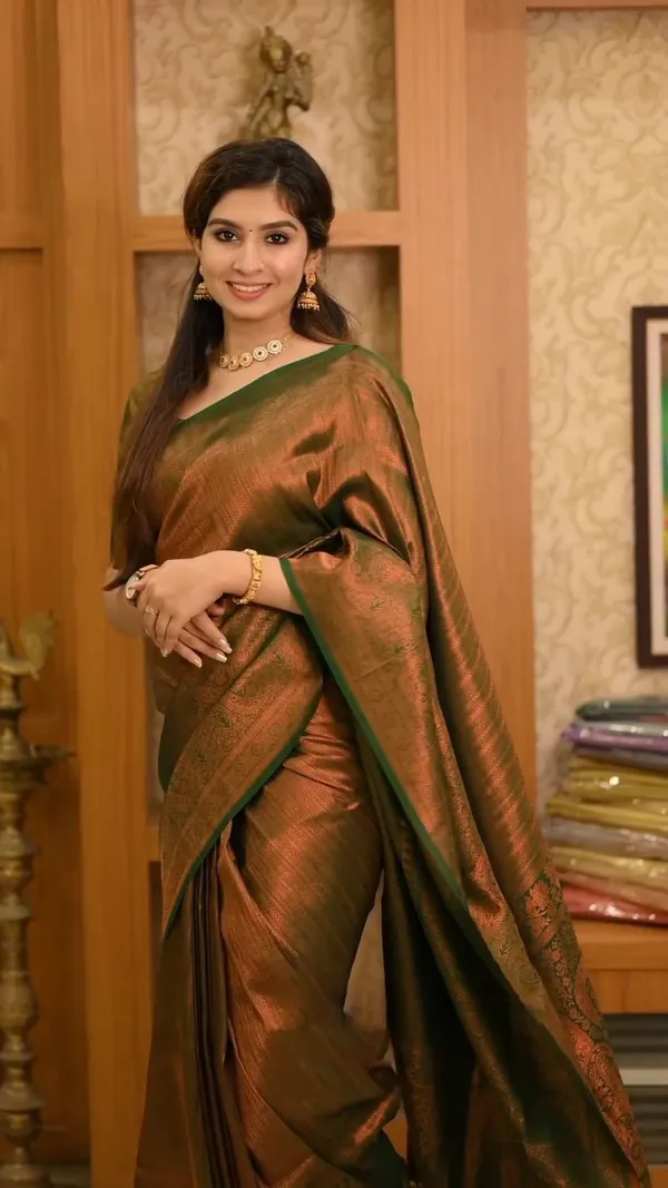 Banarasi_Soft_Silk_GREEN_Premium-Fancy_Saree_With_Blouse_For_Women